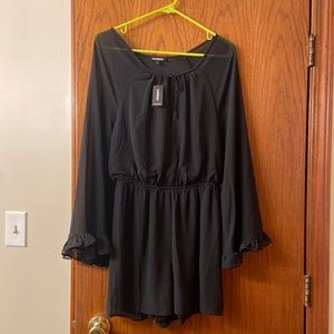 NWT Black Express Romper 🔥